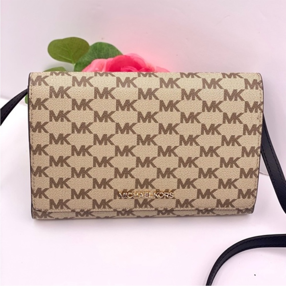 Michael Kors Jet Set LG MF Xbody Clutch